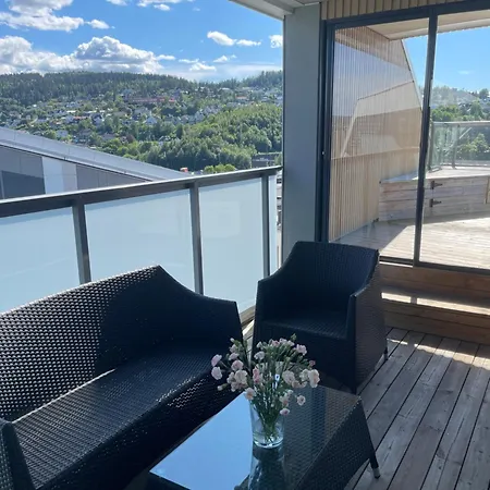 Penthouse - * Lillestrøm